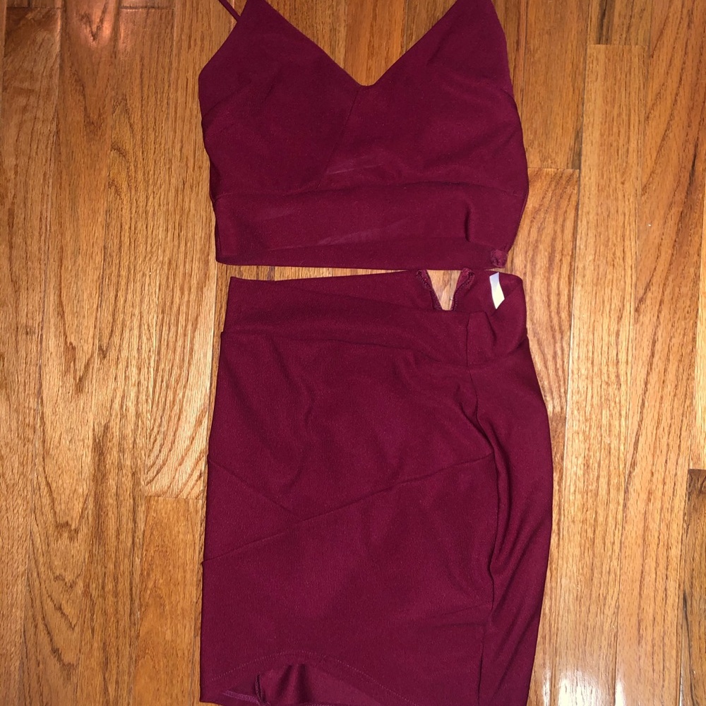 Two piece - Picture 2 of 2
